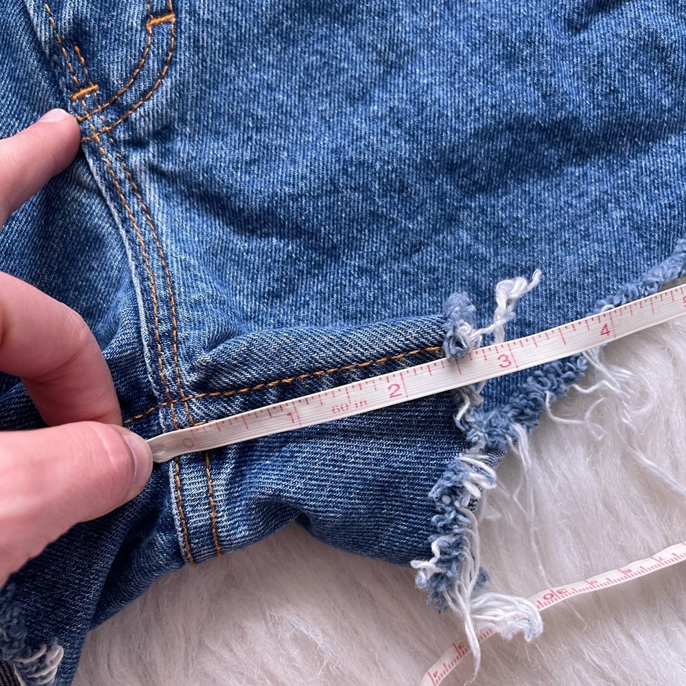 Vintage 90s Dark Wash Jordache High-Waisted Denim Cut-Off Jean Shorts - Picture 12 of 12